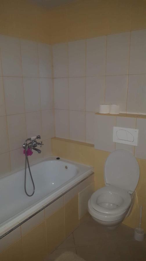Korona Panzio Bed & Breakfast Blh nad Iplom Bagian luar foto