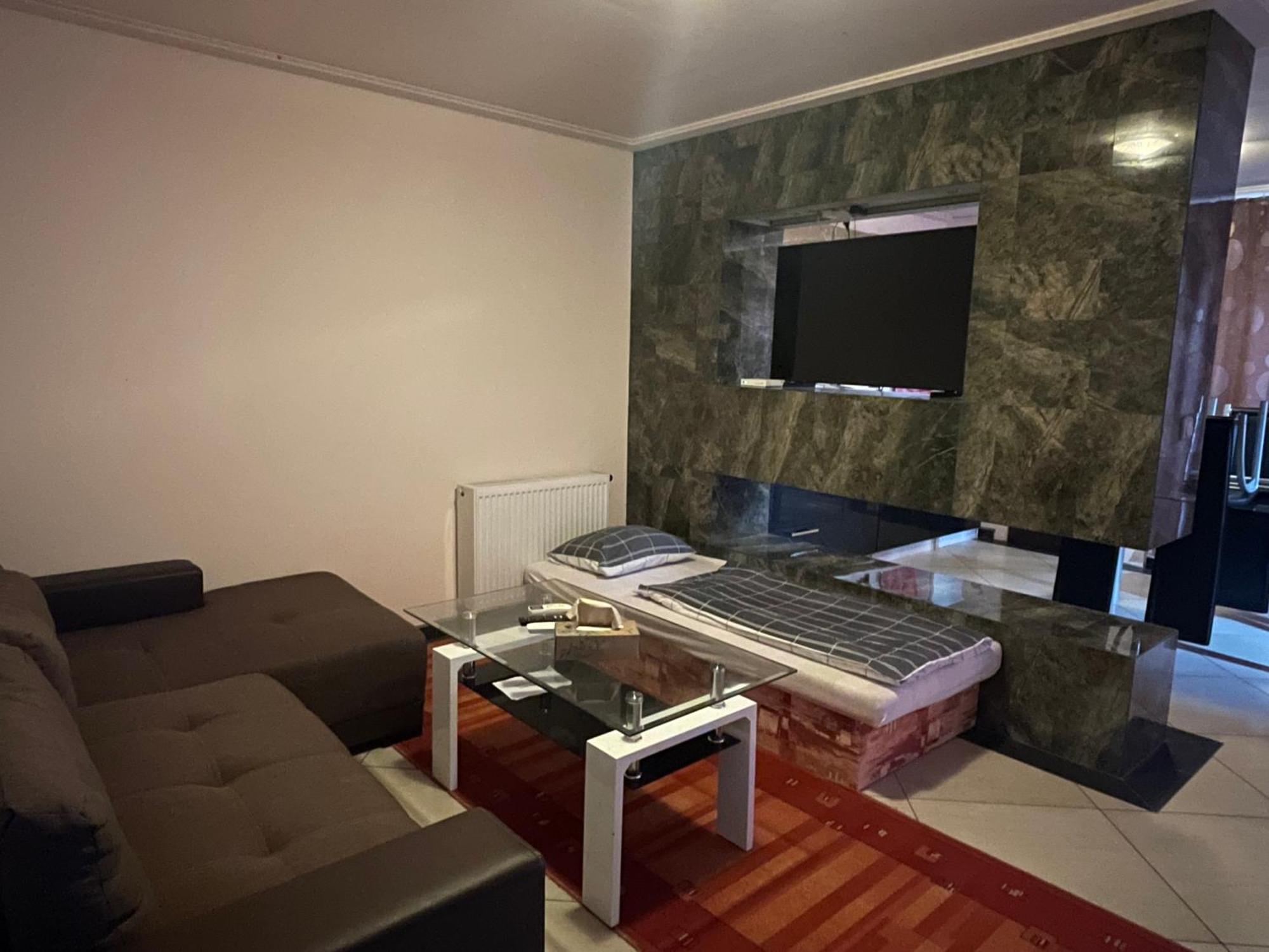 Korona Panzio Bed & Breakfast Blh nad Iplom Bagian luar foto